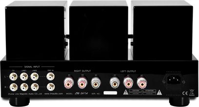 Line Magnetic LM-34IA sort hi-fi rørforstærker, forfra, 3 sorte kabinetter, 8 rør, forgyldte RCA-stik, forsølvede knapper