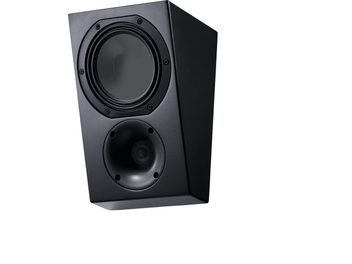 Zwarte Dolby Atmos-luidspreker Canton AR 4 S2, schuine behuizing met grote ronde woofer en hoorn-tweeter, driekwartaanzicht
