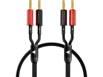 Câble d’enceinte Triangle noir tressé avec double sortie, connecteurs banane dorés et embouts rouges et noirs en gros plan