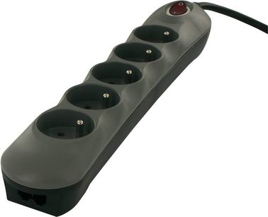 Sort Connect Research CEB005F stikdåse med 5 runde stik og rød afbryder, set skråt ovenfra