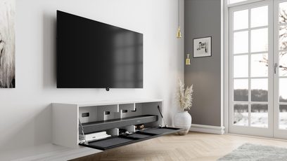 Hvidt væghængt audio-video-møbel i træ, Clic TV Series Model TV65" 20S, klapdøre åbne, trekvartsvinkel visning