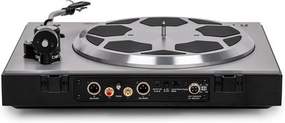 Thorens TD 404 DD pladespiller i sølv og sort, set bagfra med stort aluminiumsplade, tonafrm og tilslutninger