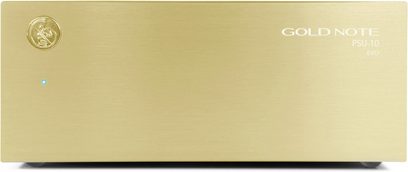 Atskiras Gold Note PSU-10 EVO maitinimo šaltinis iš šlifuoto aukso spalvos aliuminio, vaizdas iš priekio, minimalistinis stačiakampis fasadas su įspaustu apvaliu logotipu viršuje kairėje, mėlynas LED indikatorius ir informacinis užrašas dešinėje