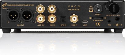 Zadní pohled na hi-fi sluchátkový předzesilovač Ferrum Audio ERCO Gen 2 s konektory XLR, RCA, optickým, koaxiálním a USB