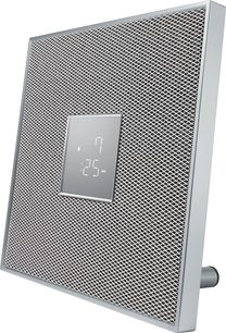 Yamaha ISX-80 hvid, rektangulær, netværksforbundet højttaler med bikubemønstret gitter og LCD-skærm, der viser klokkeslættet