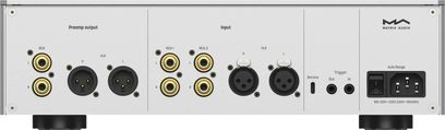 Matrix Audio NA-1 kõrglahutusega kõrvaklapivõimendi, hõbedane tagavaade RCA/XLR-sisendite ja eelvõimendi väljundiga