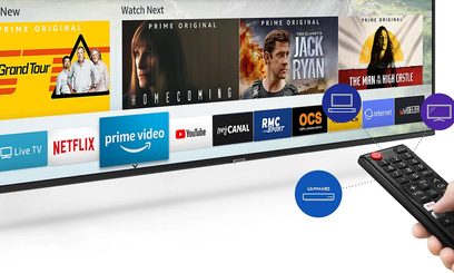 Samsung UE55RU7175 TV som viser miniatyrbilder av programmer fra Prime Video, Netflix, YouTube, iMyCanal, RMC Sport og OCS