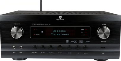 Tonewinner AT-2300 sort hjemmebiografforstærker, frontpanel med stor central skærm, to store knapper og mikrofonindgange