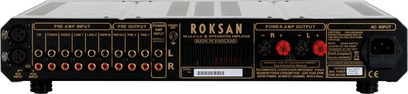 Integreret Roksan Caspian M2 INT sort hi-fi stereoforstærker, frontpanel, frontvisning med stik og knapper