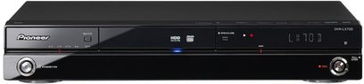 Blu-ray rekordér Pioneer DVR-LX70D černý, pohled zepředu, modrý LED displej, tlačítka a konektory na čelním panelu