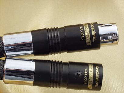 Choseal CXA-3016 analogt XLR-lydkabel, to krombelagte XLR-hanstik, sort kappe, set oppefra