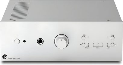 Integrerad stereoförstärkare Pro-Ject Stereo Box DS3 silver, framifrån, med stor central knapp och hörlursutgång