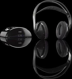 AKG K 910 sort hovedtelefon, set forfra og fra siden, runde åbne ørepuder, bred og tyk hovedbøjle