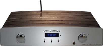 Consonance Reference DSD1.1 DAC audio-konverter, valnøddetræskabinet, aluminiumsfront, set forfra