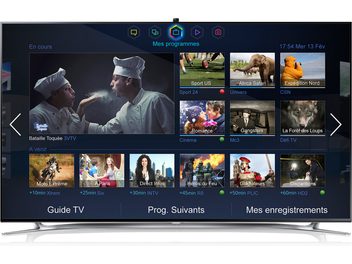 Samsung UE75F8000-fjernsyn, der viser en menu med programthumbnails, to kokke i nærbillede på skærmen