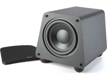 Subwoofer GoldenEar ForceField 3 em cinza escuro, vista frontal ligeiramente lateral, com alto-falante circular central