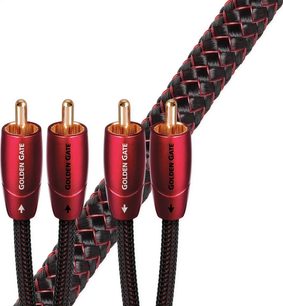 Audioquest Golden Gate 1m RCA-kabler, guldbelagte stik, sort og rød flettet kappe, nærbillede