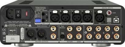 Preamplificator stereo SPL Director Mk2 argintiu cu conectori de alimentare, intrări analogice și digitale, ieșiri preamplificator