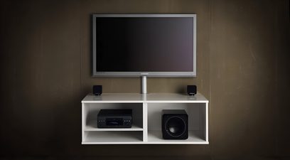 Mobile audio-video Unnu Classic Series Modello 220 in legno bianco, sospeso, due vani con mensola a sinistra, vista frontale