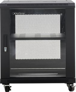 Czarna szafa rackowa Norstone Pro Rack 12U z perforowanymi drzwiami przednimi, zamkiem, kółkami i widoczną wewnętrzną półką