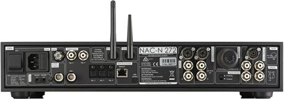 Stereo předzesilovač Naim Audio NAC-N 272, zadní strana, pohled shora, audio a síťová konektivita, černé provedení