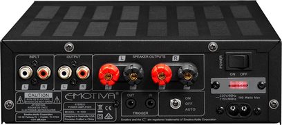 Emotiva BASX A-100 sort hi-fi stereoforstærker, bagside, 8 RCA-stik, 2 højttalerudgange, afbryder, strømstik