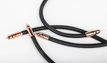 Analógový audio kábel RCA Audioquest Black Beauty RCA 2m, čierna pletená, konektory RCA s pozláteným povrchom na koncoch