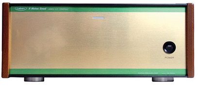Leben RS-30EQ træ-forstærker med forgyldt frontpanel og sort knap, set forfra