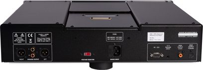 CD přehrávač Electrocompaniet EMC-1 UP MKV černý, pohled zepředu, se selektorem napětí, vstupy a výstupy na zadní straně