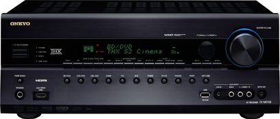 Onkyo TX-NR708 sort hjemmebiografsforstærker, sort front, blå "THX S2 Cinema"-display, sølvfarvede knapper og drejeknapper