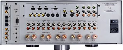 Primare SPA22 stereo hi-fi-forstærker, bagside, audio- og videoforbindelser, RCA-indgange og -udgange, højttalertilslutninger