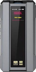 Bærbar FiiO Q15 lydkonverter i grå aluminium, sort blank front med farveskærm, to Hi-Res Audio-logoer og rillet drejeknap øverst, set forfra
