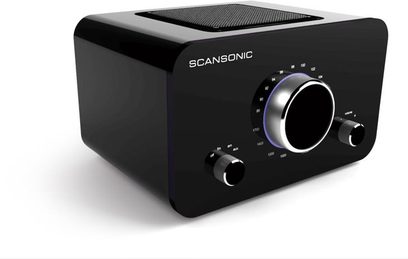 Scansonic SC-R2 radio, sort, set forfra, afrundet rektangulær form, sølvfarvede knapper og drejeknap, cirkulær højttaler