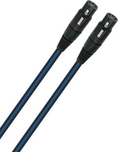 To XLR-kabler Wireworld Oasis 8 på 1 meter, sorte stik, blå kabler, set forfra, parallelle