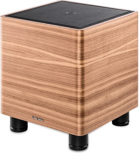 Subwoofer Sonus Faber Gravis I ve světlém dřevěném provedení, s černí horní částí a černými válcovými nožkami