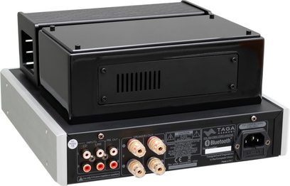 Amplificatore hi-fi a valvole Taga Harmony HTA-25B argento, vista frontale, pannello frontale nero con manopole e prese, chassis argentato