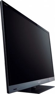 Sony KDL-32EX521 sort fladskærms-TV, sort, set fra en trekvartvinkel, stående på foden