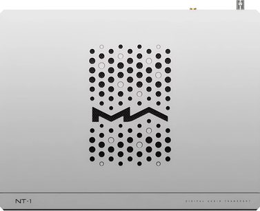 Matrix Audio NT‑1 digitale audiotransport in gezandstraald zilvergrijs aluminium, bovenaanzicht, bovenzijde voorzien van een groot rond rooster met zwart "M"-motief en subtiele opschriften onderaan het paneel