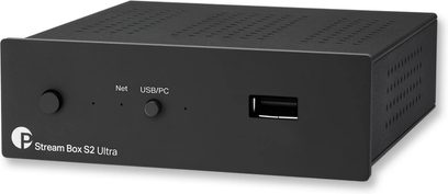 Netværkslydafspiller Stream Box S2 Ultra i sort, rektangulært kabinet, front med knap, USB-porte, inskriptioner og ventilationsåbninger.