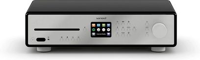 All-in-One Audiosystem Sonoro Maestro schwarz und silber, Vorderseite mit Display, Tasten und CD-Schlitz