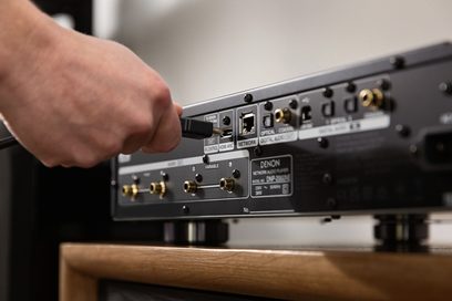 Denon DNP-2000NE tilkobling