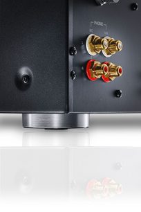 Magnat MA 900