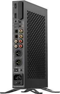 Preamplificador de auriculares de alta fidelidad FiiO K19 negro, chasis metálico con amplia rejilla lateral perforada, vista trasera en tres cuartos mostrando conexiones HDMI, USB, ópticas, RCA, XLR y toma IEC