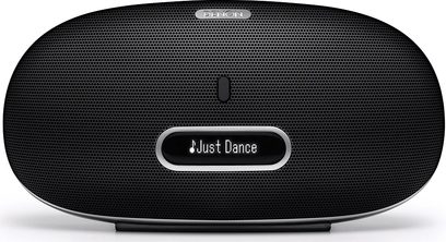 Trådløs, tilsluttet Denon Cocoon DSD-300 højttaler i sort, set forfra, oval form, sort gitter, central LCD-skærm der viser "Just Dance"