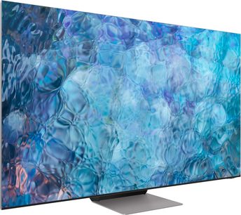 Televizor Samsung QE85QN900A s plochou obdélníkovou obrazovkou zobrazující abstraktní obraz v modrých a fialových tónech