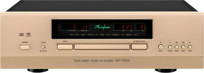 Συσκευή αναπαραγωγής CD υψηλής πιστότητας Accuphase DP-570S σε μπροστινή όψη, χρυσή πρόσοψη, μαύρη οθόνη με κόκκινα ψηφία και κεντρικό συρτάρι