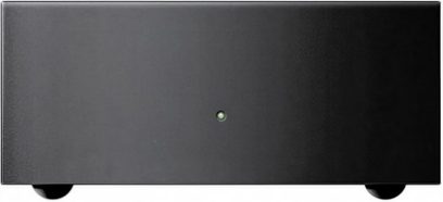 Naim Audio StageLine sort phono-forforstærker, set forfra, horisontal rektangulær form, grøn LED-lampe tændt i midten