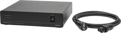 Audioquest PowerQuest 505 sort overspændingsbeskytter med frontafbryder og flettet NRG-Y3 netkabel