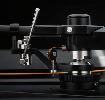 Bras de lecture de platine vinyle haut de gamme noir et argent avec contrepoids et fil antiskating orange