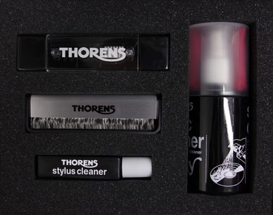 Thorens rengøringssæt med metalbørste, stylus cleaner-flaske, spray med gennemsigtigt låg og sort æske